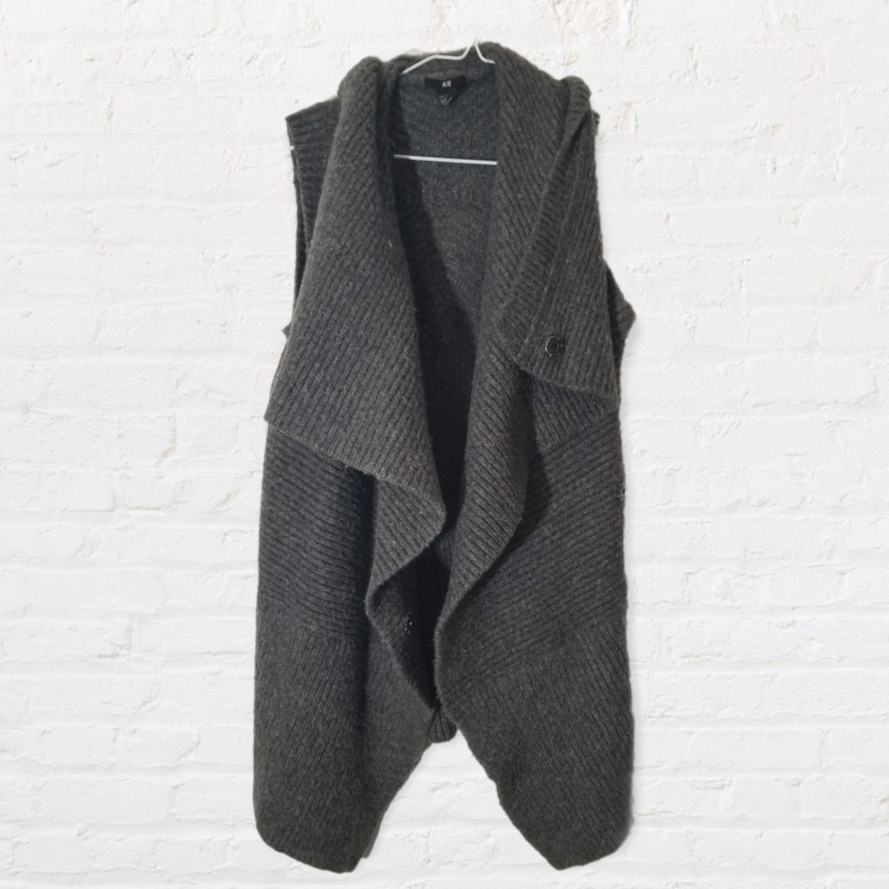 H&M | Gray Ribbed Sleeveless Sweater Vest Sz XS